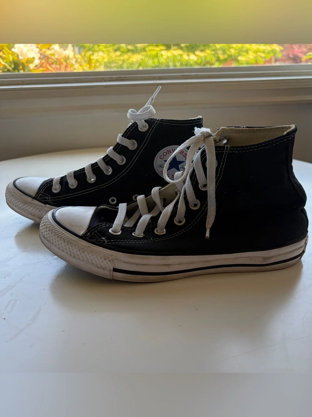 Converse Chuck Taylor All Star High Top Sneakers, women’s size 8/men’s size 6 - Picture 6 of 9